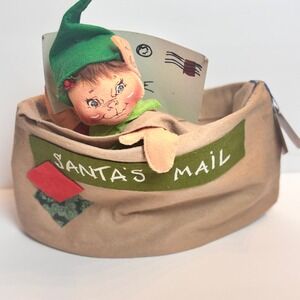 Annalee Dolls 1991 Vintage Christmas Elf in Santas Mail‎ Bag Felt Decor 7674
